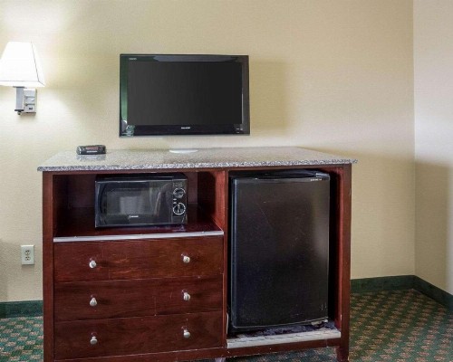 Econo Lodge New Orleans - image 8
