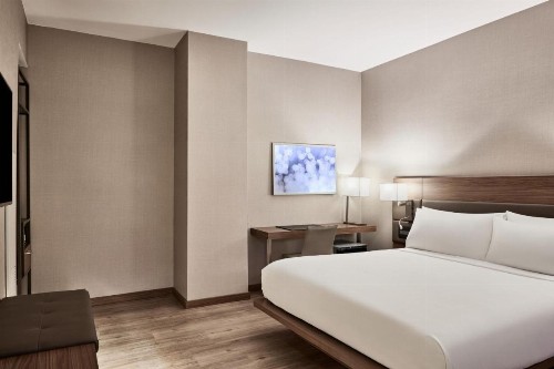 AC Hotel by Marriott New Orleans French Quarter - image 4