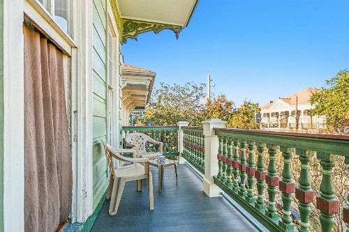 Garden District Bed and Breakfast - image 3