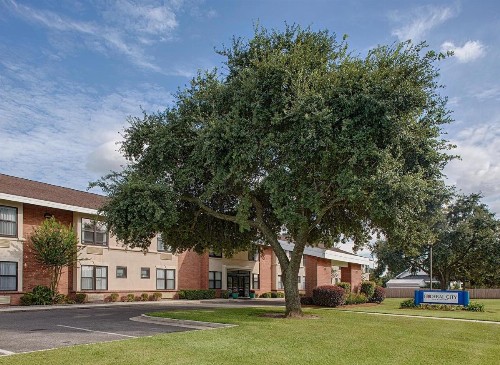 Federal City Inn & Suites - image 24