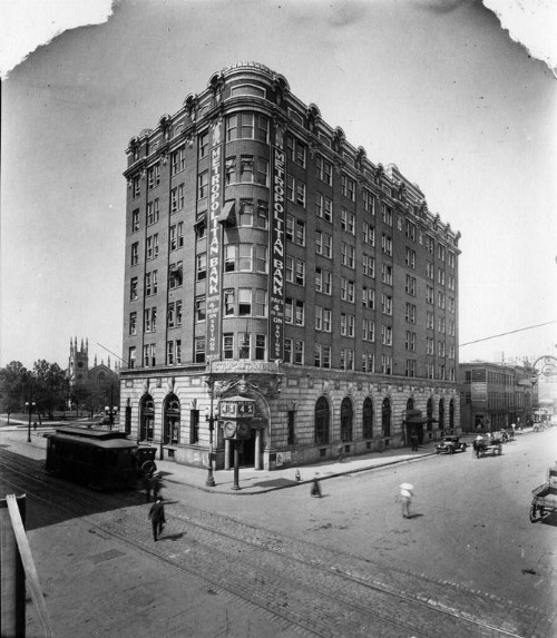 The Whitney Hotel - image 8