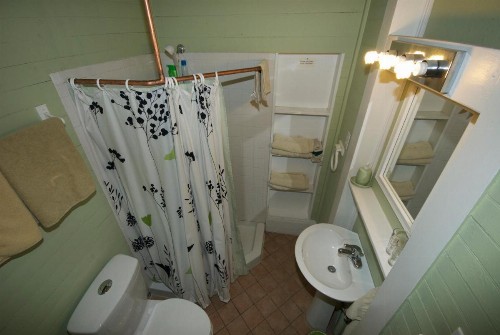 The Burgundy Bed and Breakfast - image 21