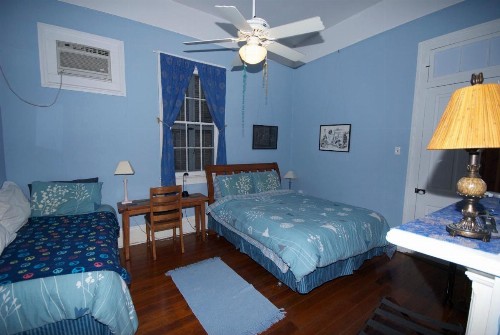 The Burgundy Bed and Breakfast - image 23