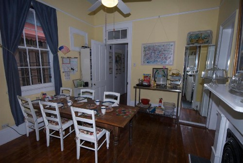 The Burgundy Bed and Breakfast - image 34