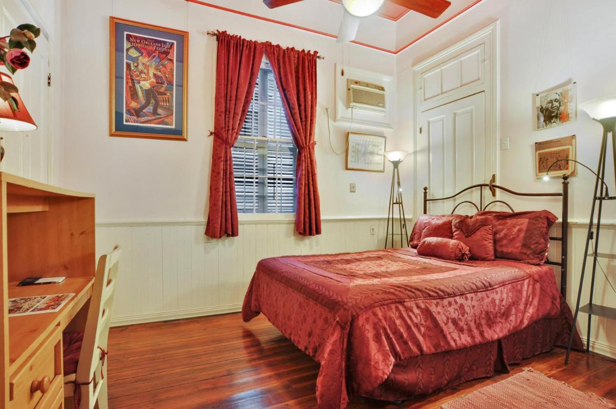 The Burgundy Bed and Breakfast - image 5