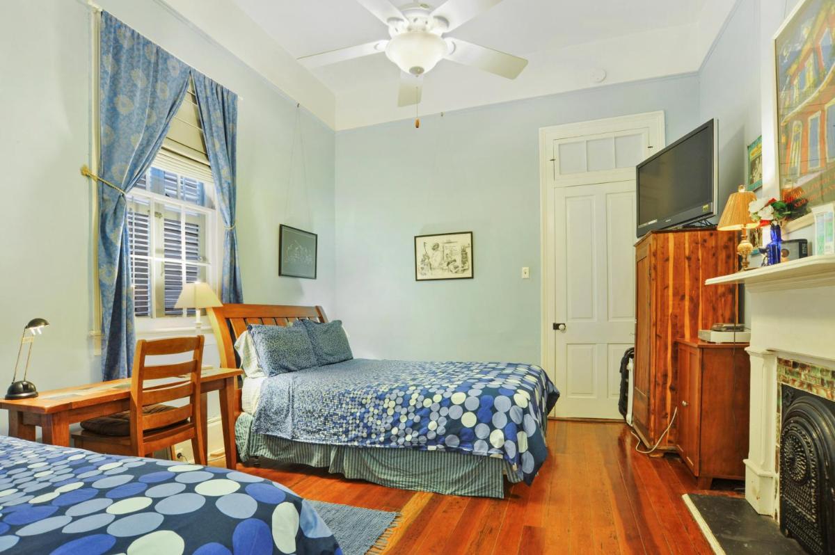 The Burgundy Bed and Breakfast - image 7