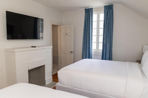 Inn on Ursulines a French Quarter Guest Houses Property - image 13