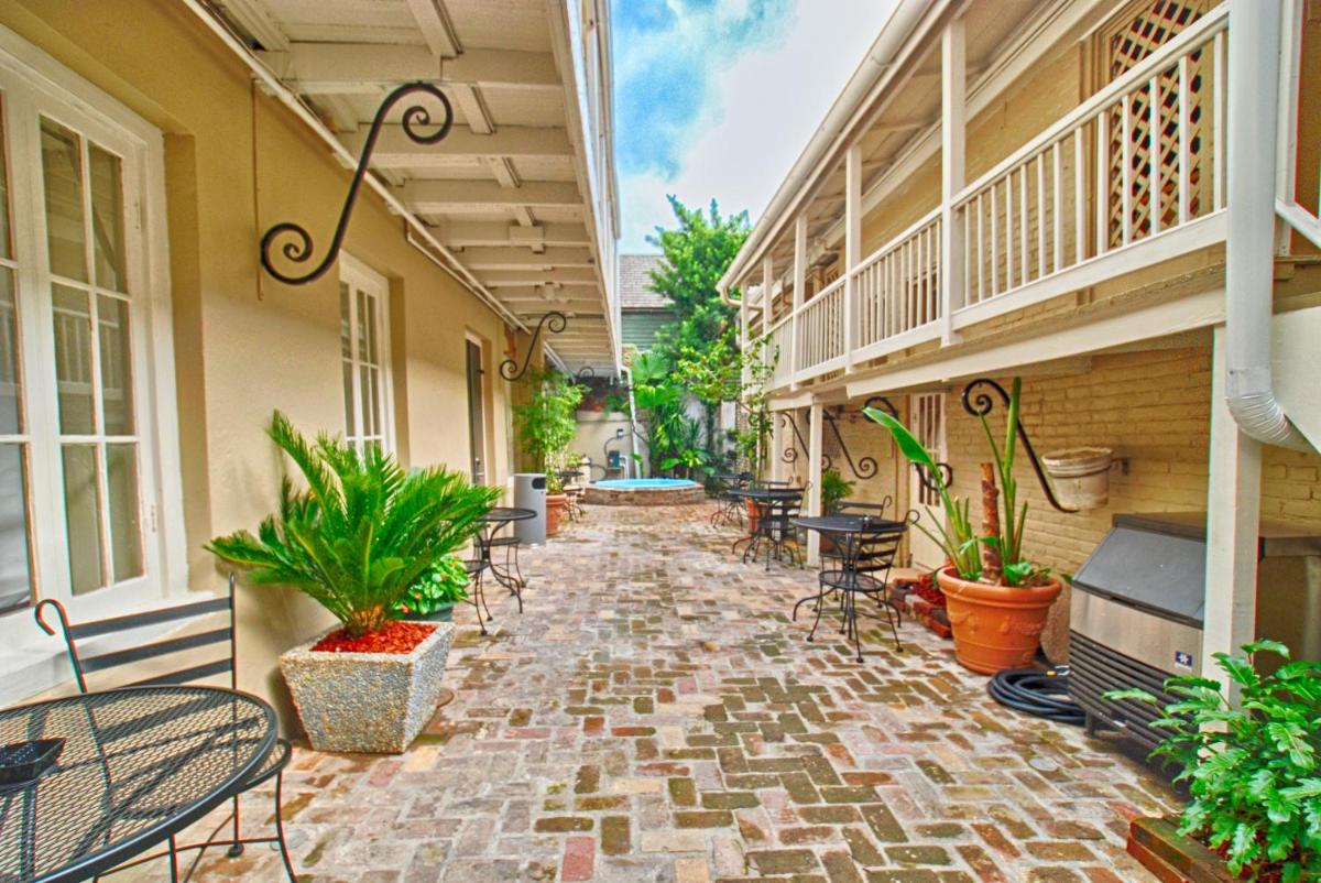 Inn on Ursulines a French Quarter Guest Houses Property - image 2