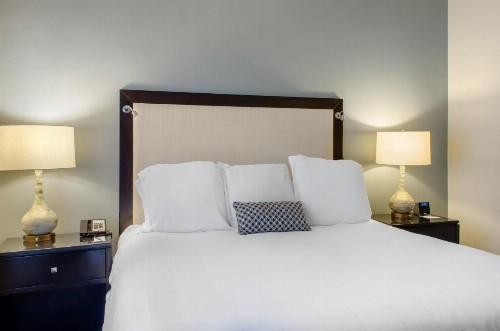 Omni Riverfront New Orleans - image 21