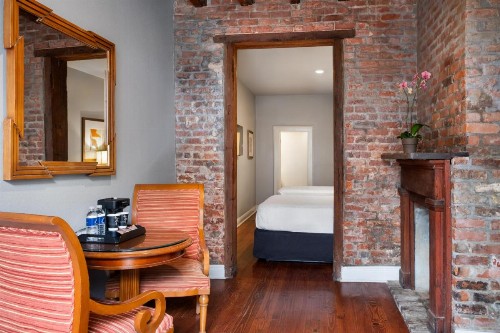 New Orleans Courtyard Hotel - image 23