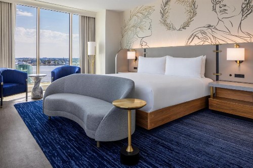 Harrah's New Orleans Hotel & Casino - image 1
