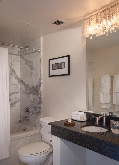 International House Hotel - image 25