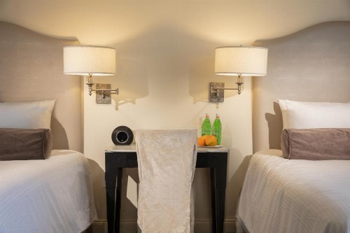 International House Hotel - image 36