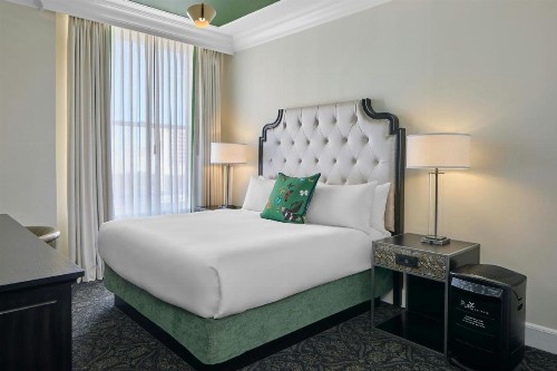 Le Pavillon New Orleans - image 7