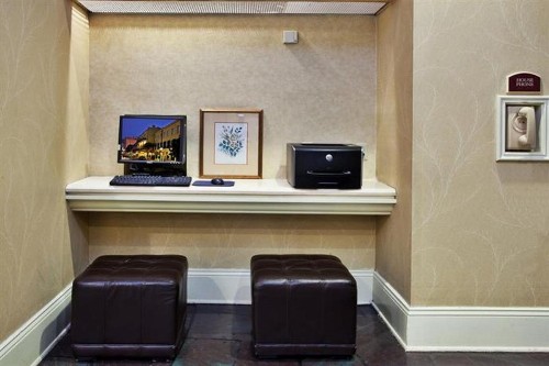 Holiday Inn Hotel French Quarter-Chateau Lemoyne an IHG Hotel - image 22
