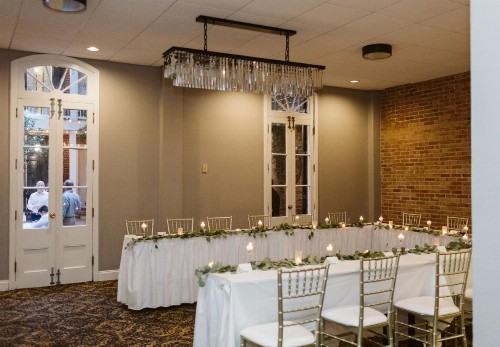 Holiday Inn Hotel French Quarter-Chateau Lemoyne an IHG Hotel - image 29
