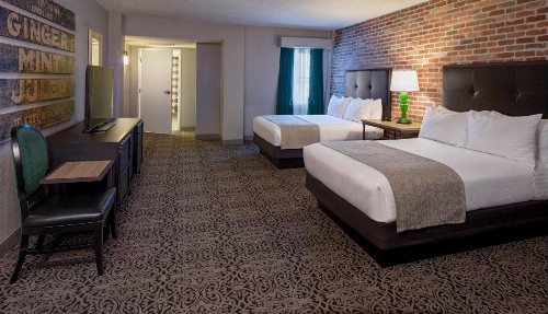 Holiday Inn Hotel French Quarter-Chateau Lemoyne an IHG Hotel - image 31