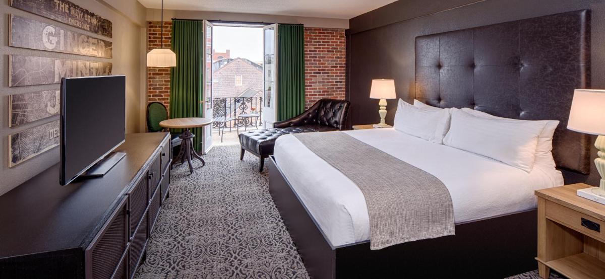 Holiday Inn Hotel French Quarter-Chateau Lemoyne an IHG Hotel - image 7
