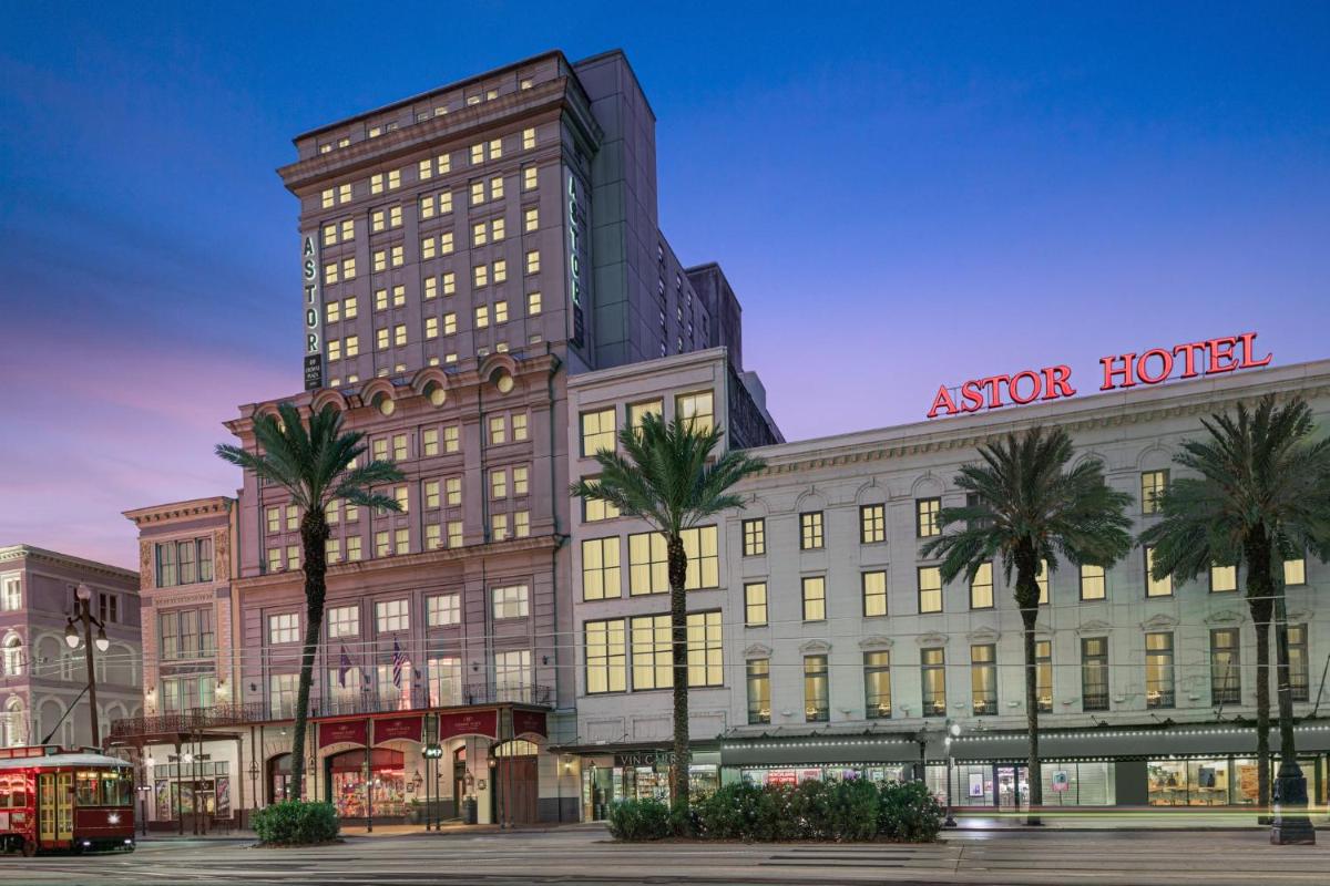 Astor Crowne Plaza New Orleans French Quarter Corner of Bourbon and Canal - main image