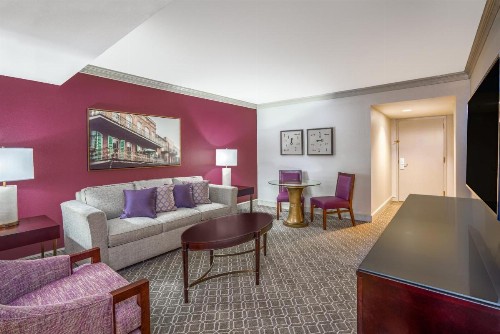 Astor Crowne Plaza New Orleans French Quarter Corner of Bourbon and Canal - image 10