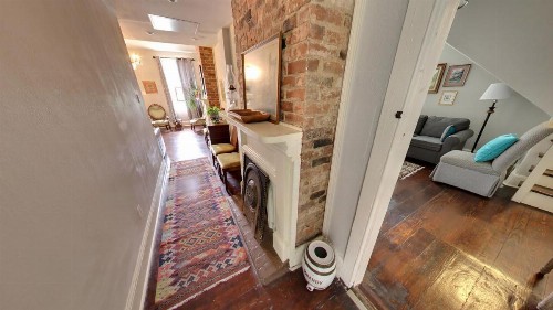 Balcony Guest House - image 13