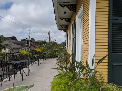 Balcony Guest House - image 2