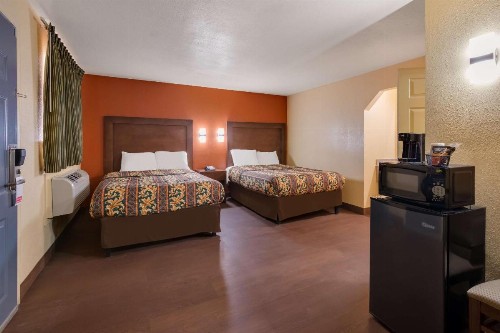 Relax Inn and Suites New Orleans - image 24