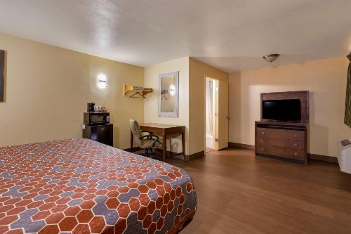 Relax Inn and Suites New Orleans - image 31