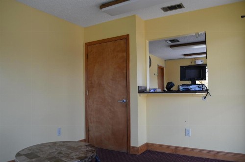 Economy Inn New Orleans - image 12