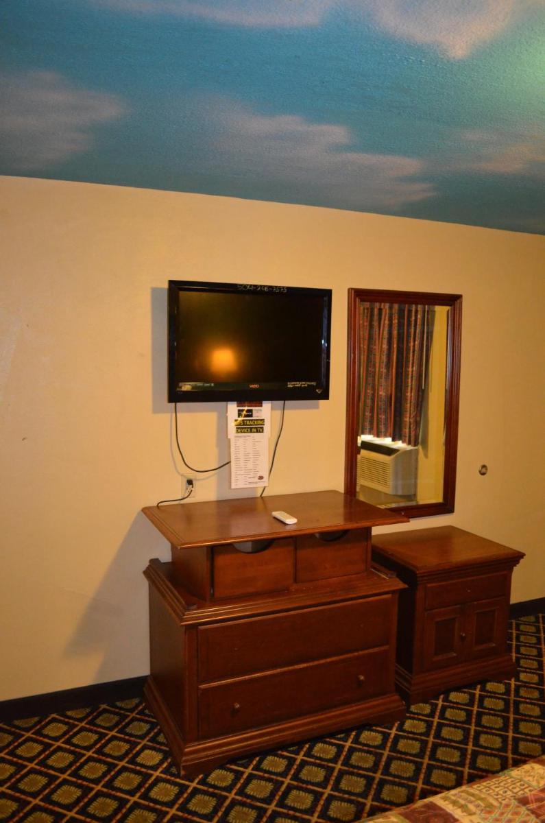 Economy Inn New Orleans - image 5