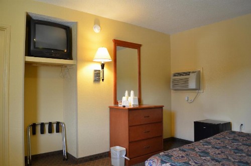 Royal Inn Of New Orleans - image 13