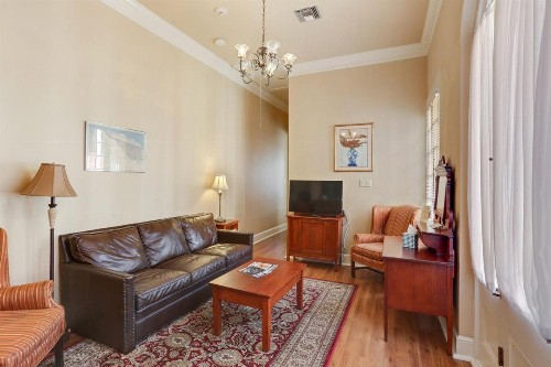 Grenoble House - image 30