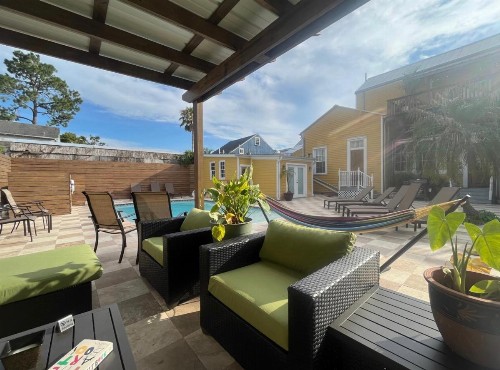 Auld Sweet Olive Bed and Breakfast - image 4