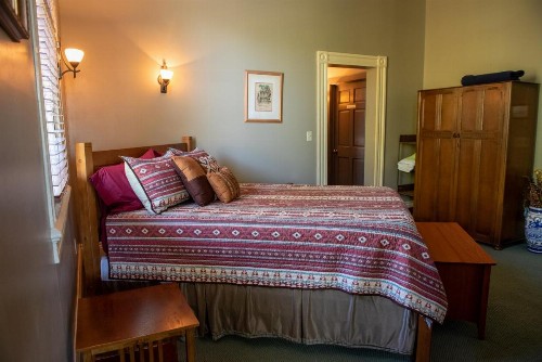 The Lookout Inn - image 30