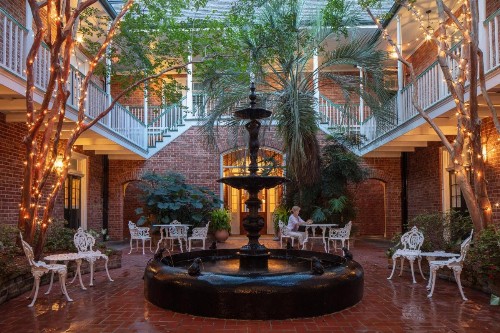 Hotel Provincial - image 12