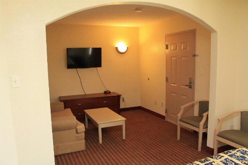 Best Way Inn and Suites - New Orleans - image 13