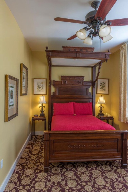 Park View Historic Hotel - image 11