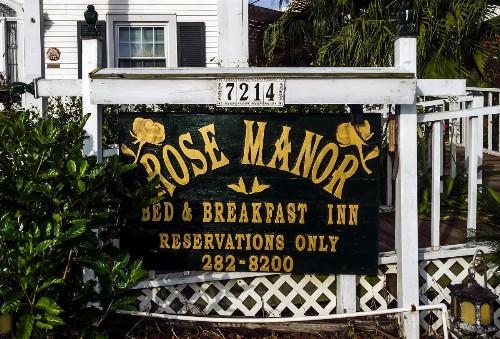 Rose Manor Bed & Breakfast - image 31