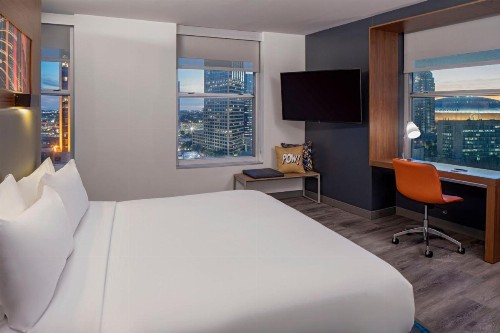 Aloft New Orleans Downtown - image 19
