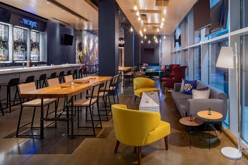 Aloft New Orleans Downtown - image 2
