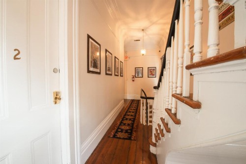 Auberge NOLA Hostel - image 22