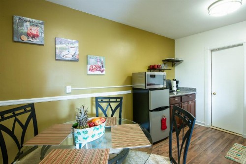 Auberge NOLA Hostel - image 38