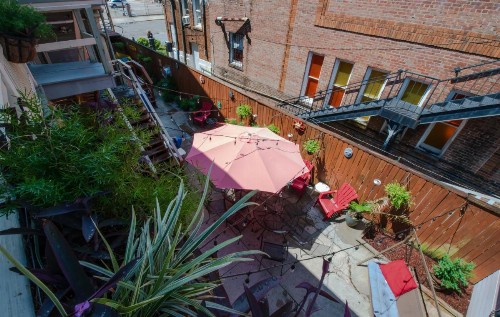 Auberge NOLA Hostel - image 39