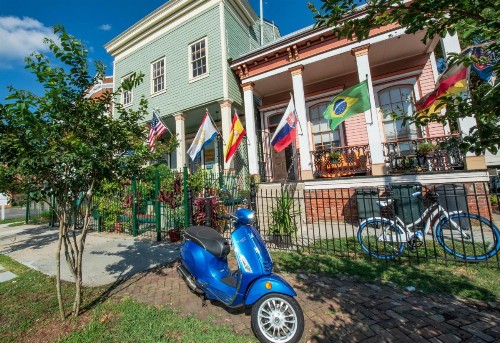 Auberge NOLA Hostel - image 9