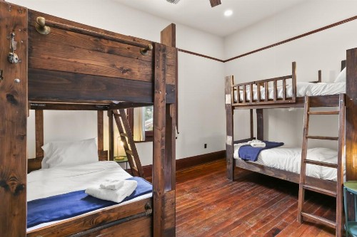 Site 61 Hostel - image 16