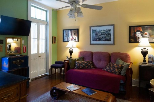 Blue60 Guest House - image 15