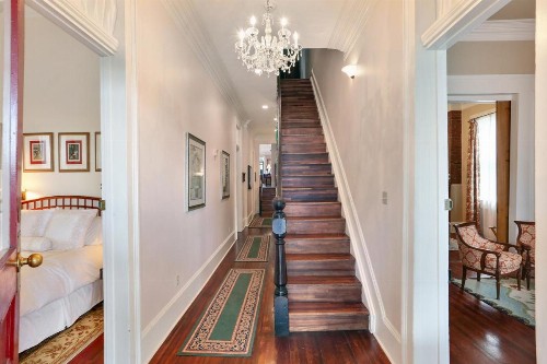 Elysian Fields Inn - image 14