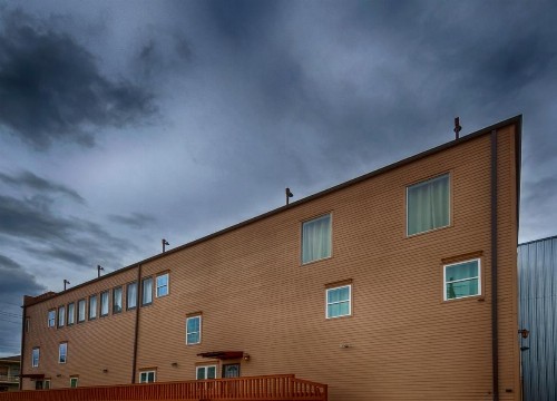 Urban Condos with Spacious Rooms & Amenities - image 6