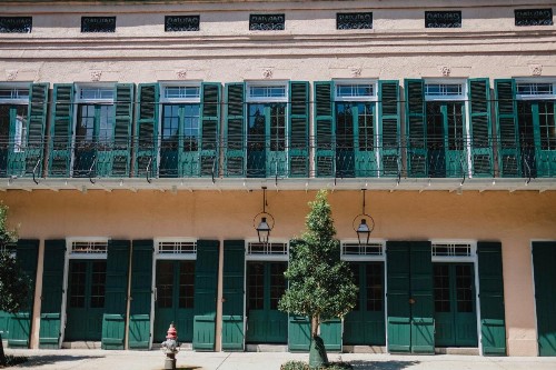 Royal Frenchmen Hotel and Bar - image 5