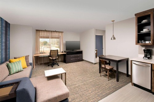 Residence Inn by Marriott New Orleans Elmwood - image 16